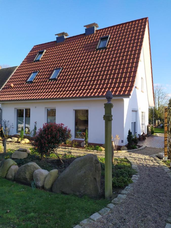 Gaestehaus Hoelting Lubberstedt Esterno foto